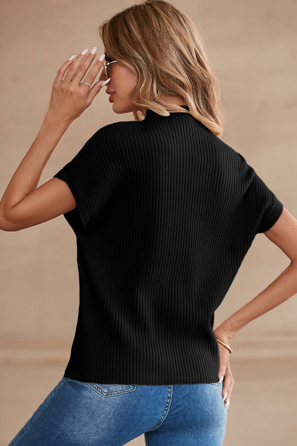 Solid Patch Pocket Ribbed Knit Short Sleeve Sweater