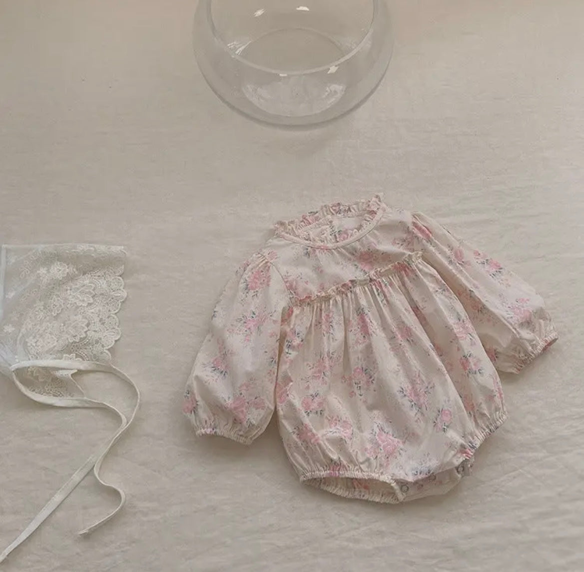 Floral Ruffle Bubble