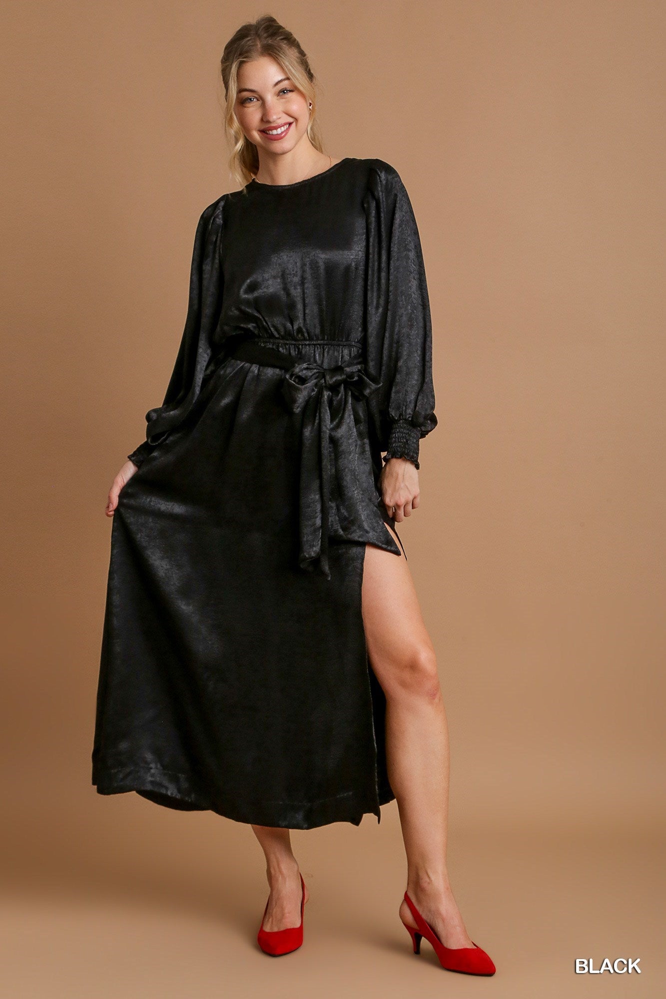 Satin round neck Balloon sleeve dress