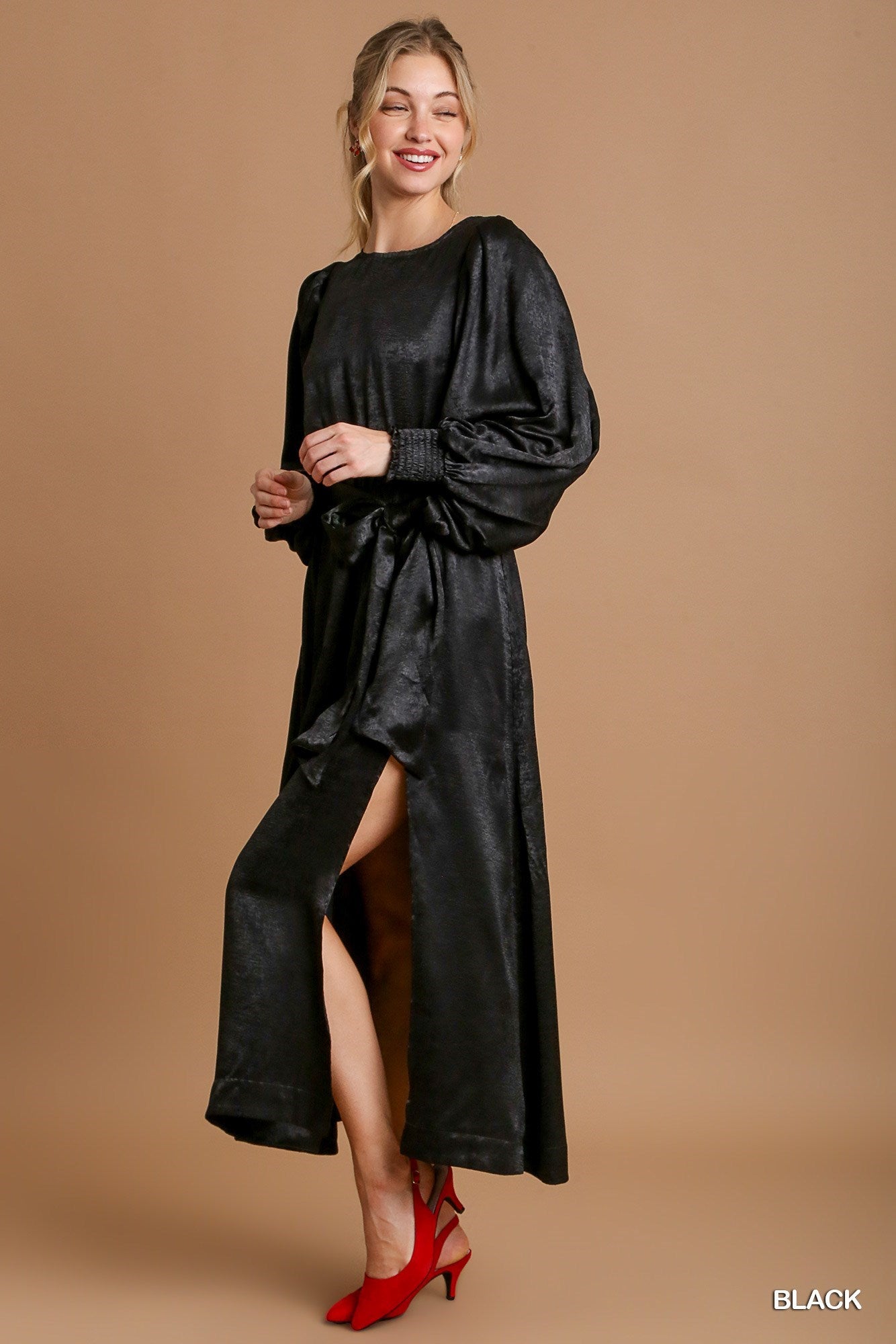 Satin round neck Balloon sleeve dress